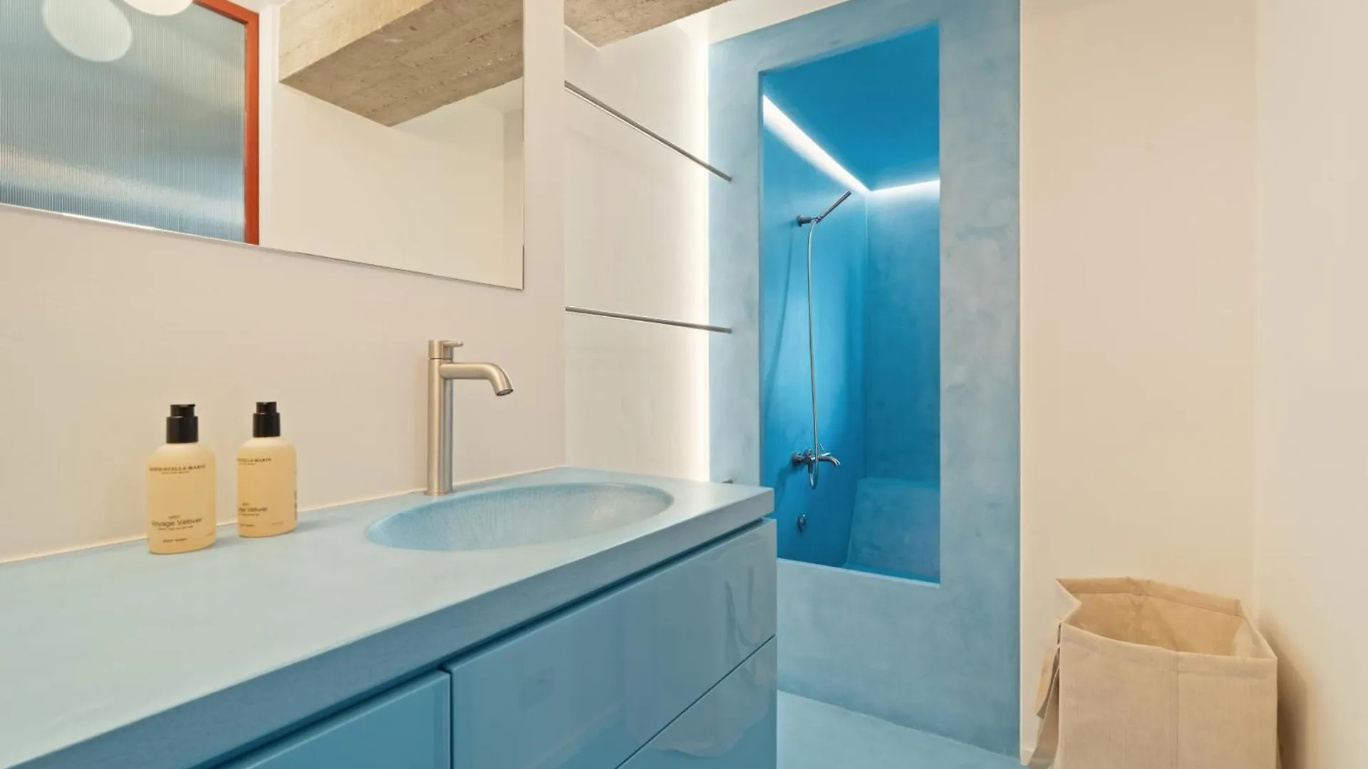 Apartament - Simona - Exclusief, Architecturaal Zeezicht App Brugia